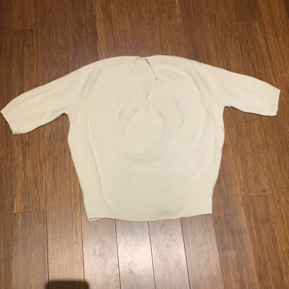 White V neck sweater 100% cotton